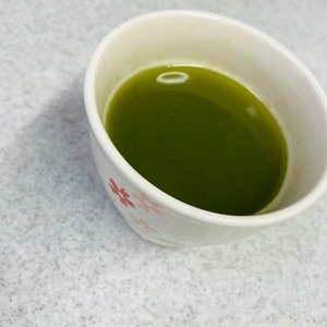 体に優しい緑茶ドリンク